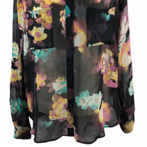 Decree Floral Chiffon Button Down Shirt - Picture 3 of 9